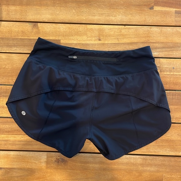 lululemon athletica Black Athletic Shorts with Curved Hem - Picture 2 of 4